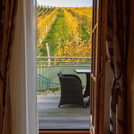 Weinberghaus Am Burgstallkogel * Leibnitz