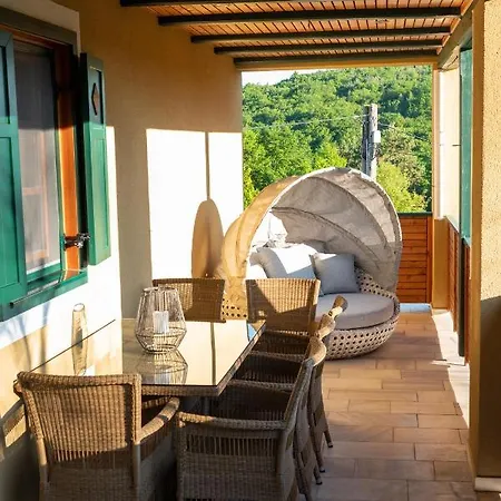 Weinberghaus Am Burgstallkogel Dom wakacyjny *