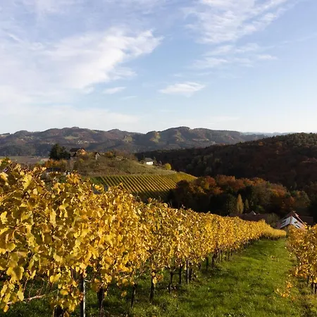 Weinberghaus Am Burgstallkogel * Leibnitz