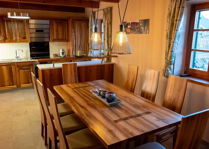 Weinberghaus Am Burgstallkogel Vakantiehuis Leibnitz